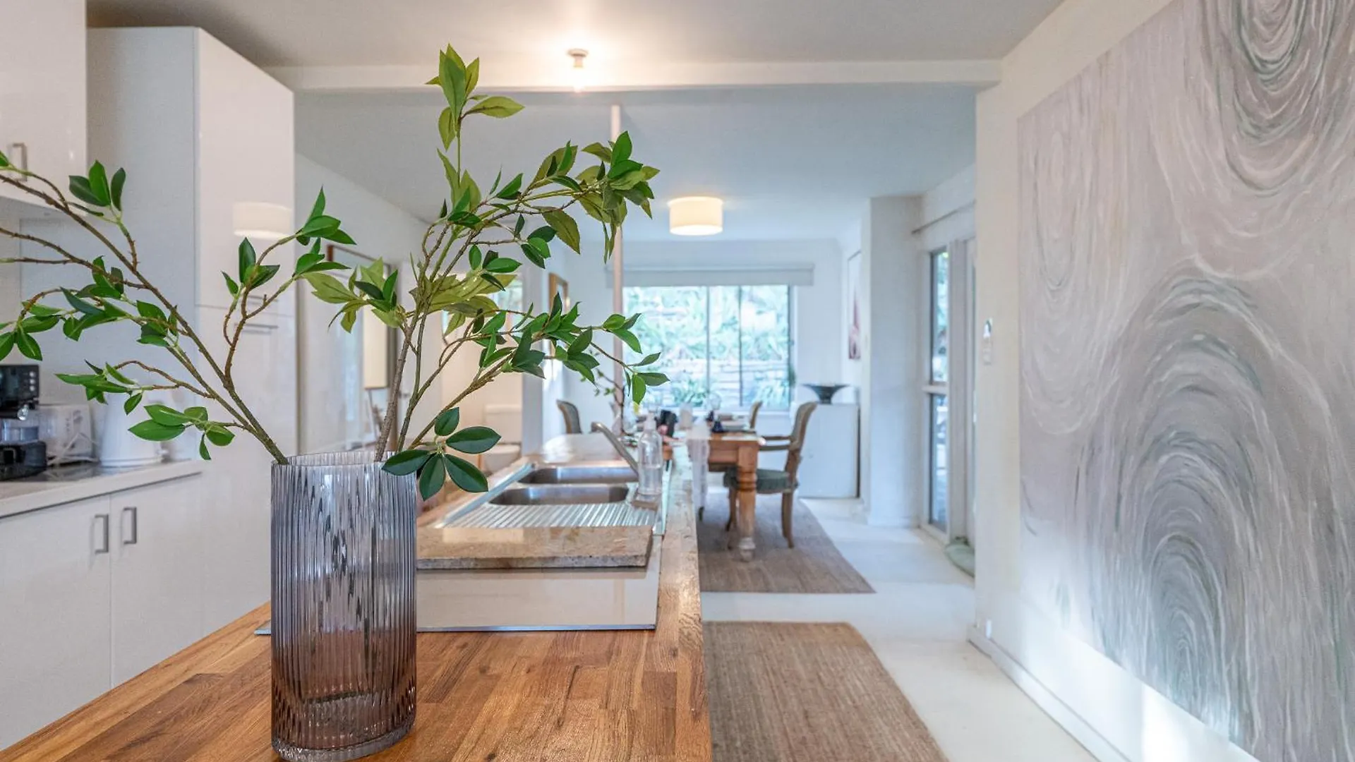 Scarborough Beach Side Forest Holiday House Perth